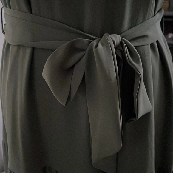 Pretty Garden green sleeveless halter Boho Dress with Belt Size M. - Picture 3 of 7